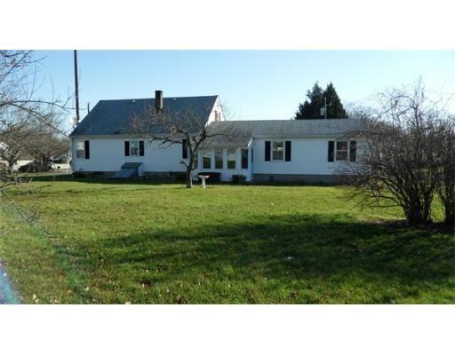 10 Davis Rd - Photo 3 of 26