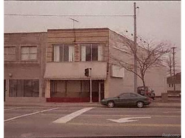 13210 Michigan Ave - Photo 2 of 6