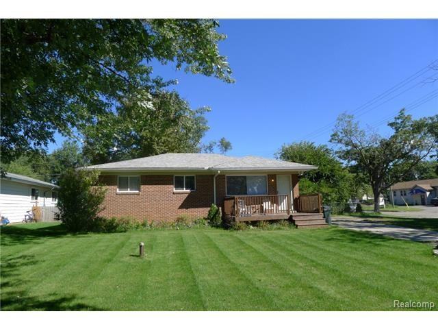 2895 Golfers Dr - Photo 2 of 13