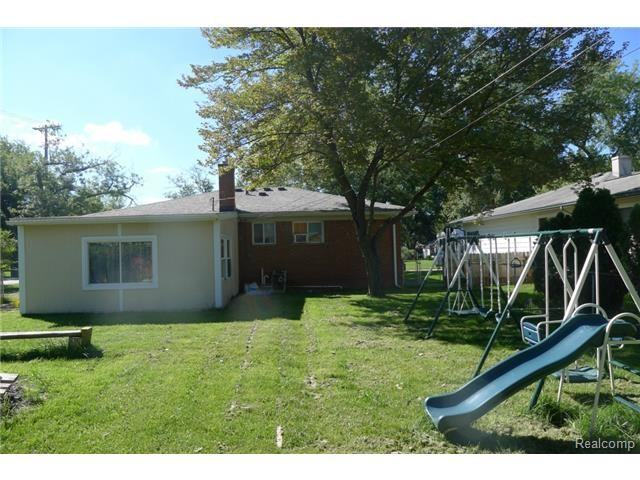 2895 Golfers Dr - Photo 3 of 13