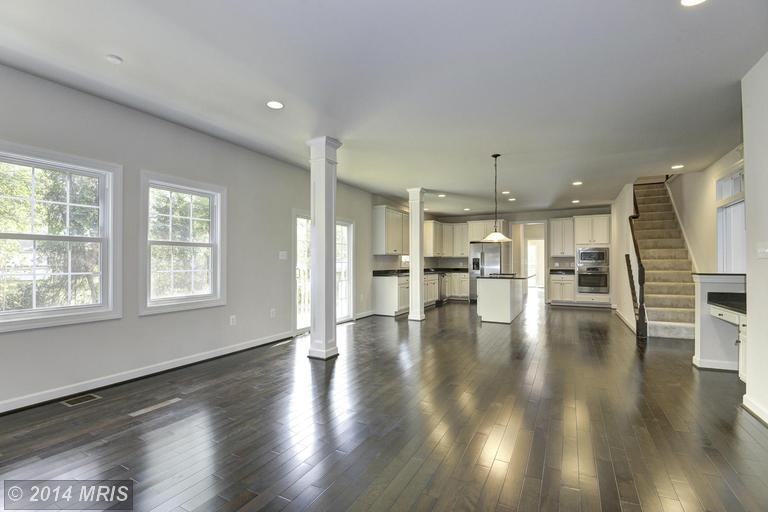 3509 Lake St - Photo 3 of 28