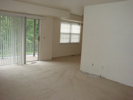 226 Crocker Dr - Photo 3 of 22