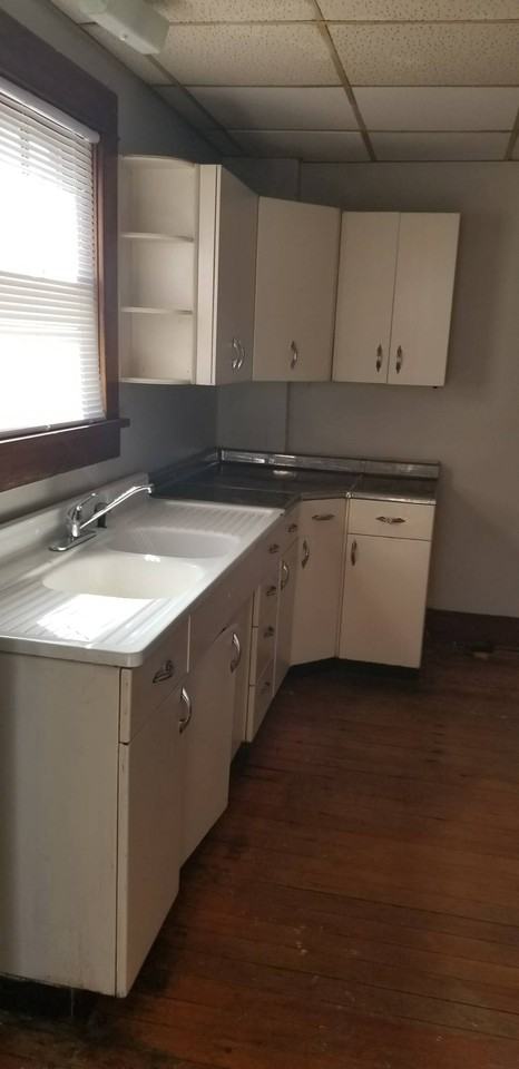 540 State St #1 - Photo 5 of 6