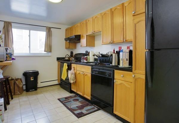 71 Colborne RoadApt 1B #1B - Photo 3 of 8