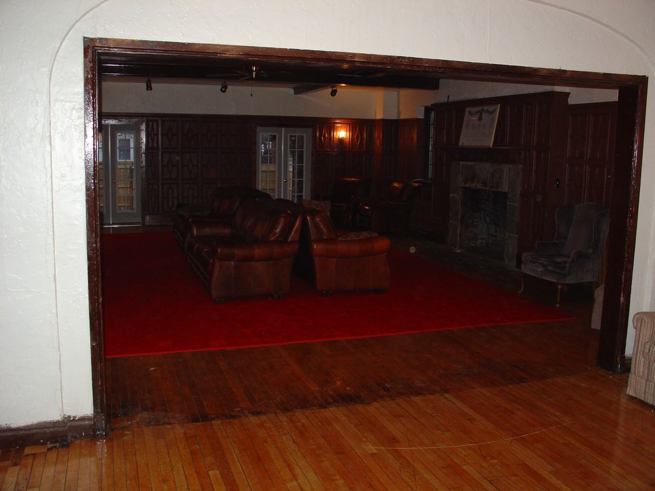 328 East Fairmount Avenue - Photo 3 of 25