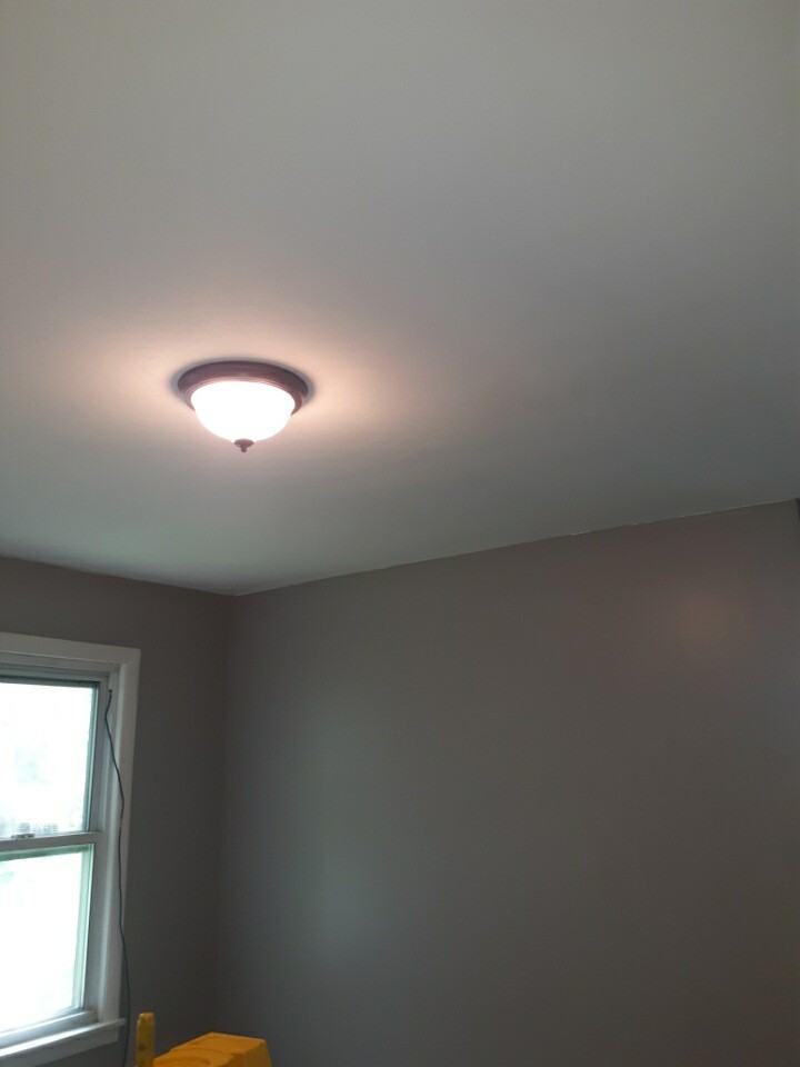 228 Broad St - Photo 3 of 5