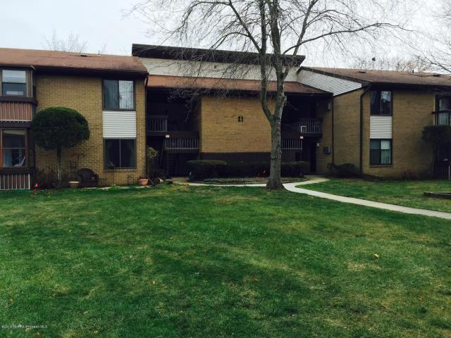 21 Pine Cluster Cir - Photo 2 of 15