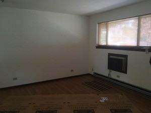 410 Hutchins St - Photo 3 of 13