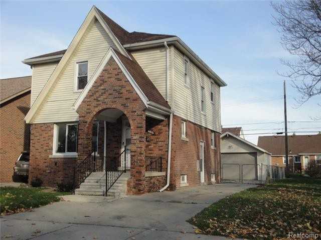 6416 Payne Ave - Photo 2 of 25