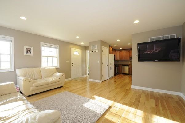 153 N English St - Photo 3 of 21