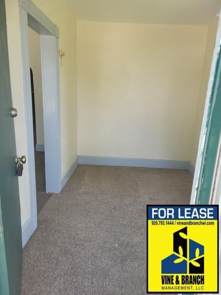 811 High Ave #1 - Photo 2 of 16