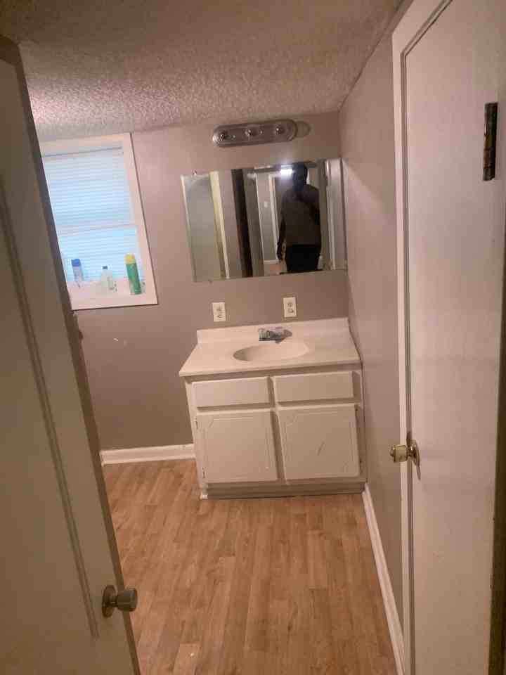 203 Nanney Dr #1 - Photo 5 of 9