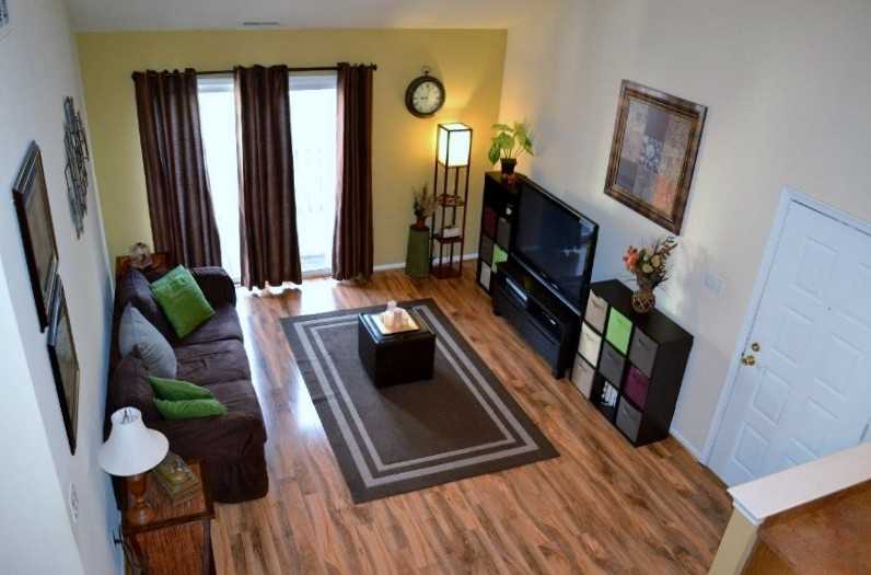 1095 Tristram Cir - Photo 2 of 18