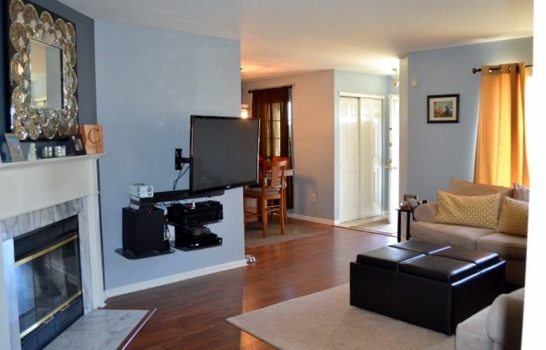 768 Steeplechase Ct - Photo 3 of 18