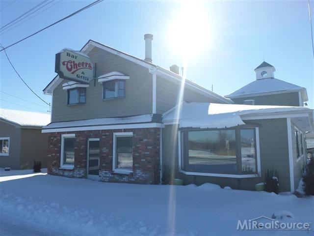 6211 Pointe Tremble Rd - Photo 2 of 21