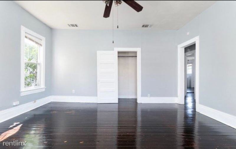 208 E Arsenal - Photo 3 of 18