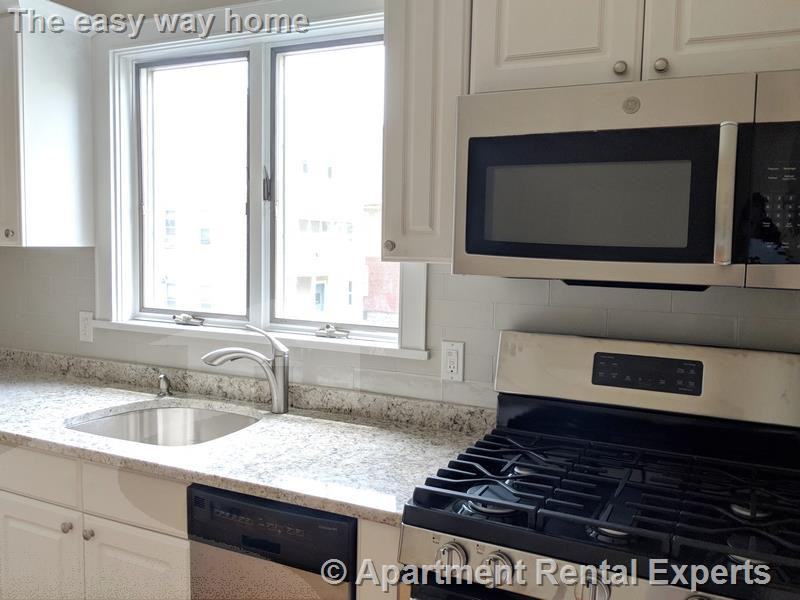 171 College Ave #2 - Photo 3 of 19
