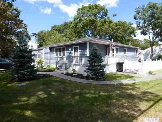 1033 Broadway Ave - Photo 2 of 16