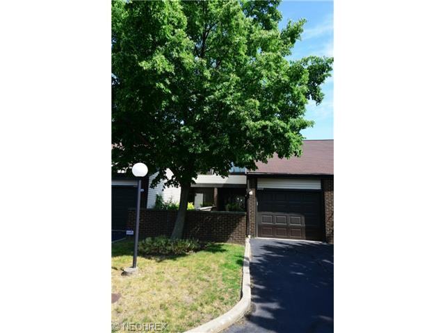 4445 Cushing Ln - Photo 2 of 18