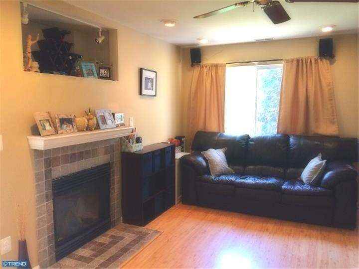 80 Sandra Rd - Photo 3 of 15