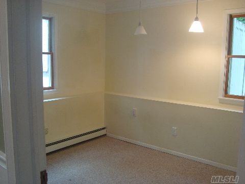 92 Olive St - Photo 3 of 5