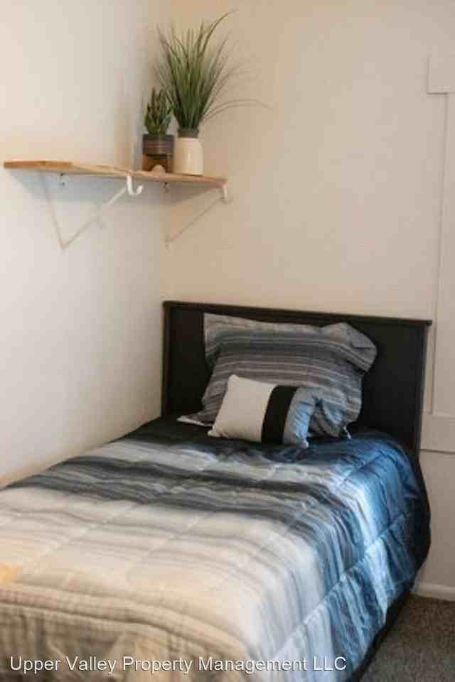 264 S 2nd W - Photo 2 of 10