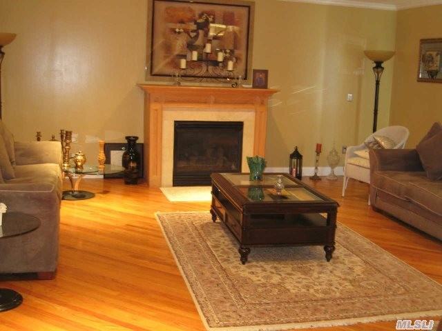 127 Truxton Rd - Photo 2 of 6