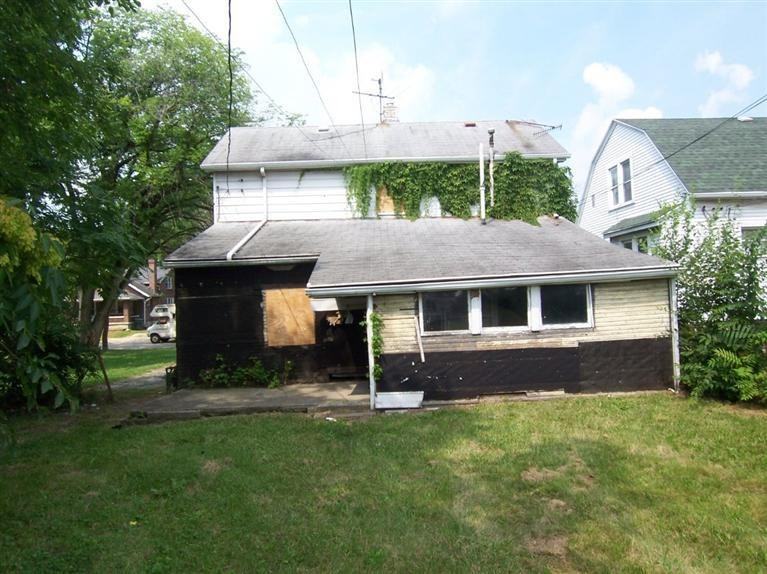 22 Bluecrest Ave - Photo 2 of 9