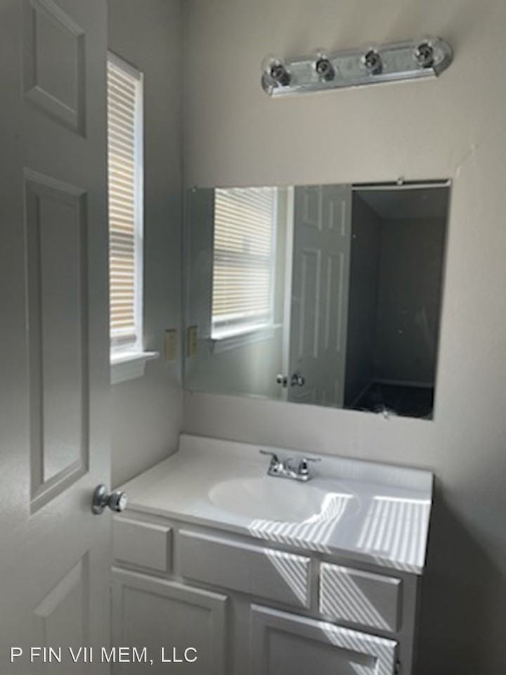 5958 E Wagon Hill Rd - Photo 3 of 12