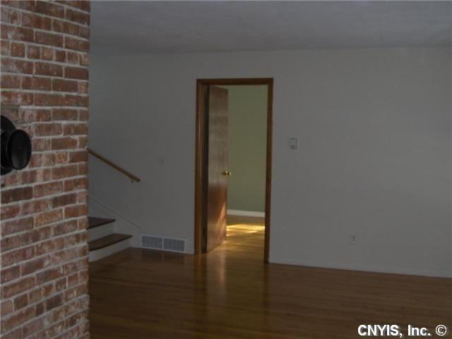 2700 W Lake Rd - Photo 3 of 10