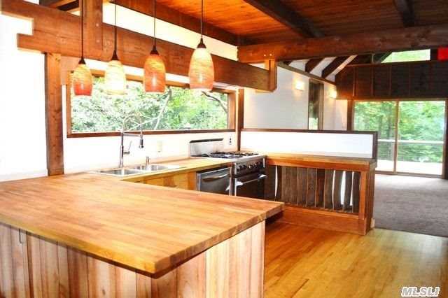 26 Tower Hill Rd - Photo 2 of 19