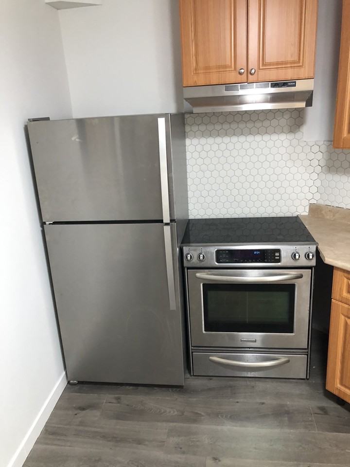 13715 115 Avenue - Photo 2 of 13