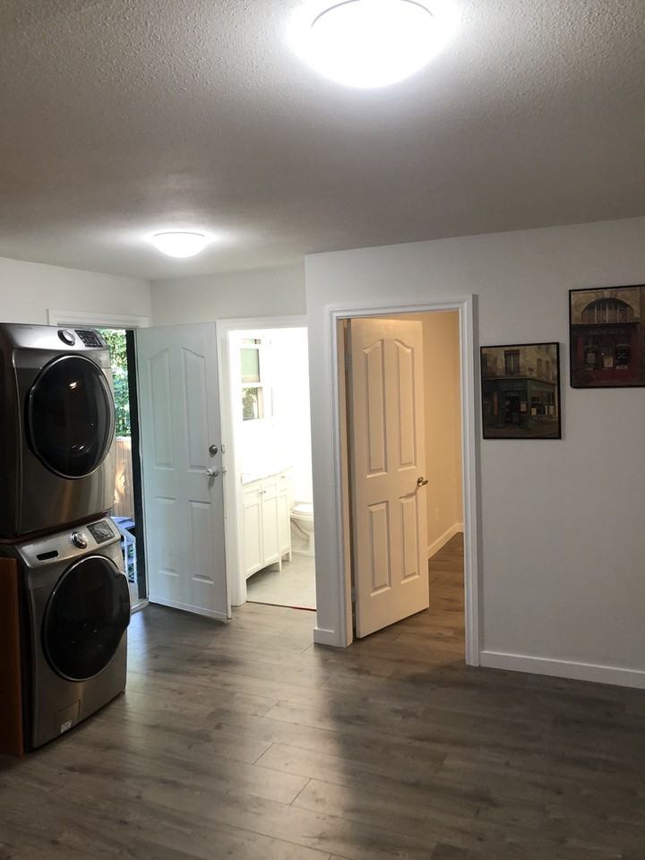 13715 115 Avenue - Photo 6 of 13