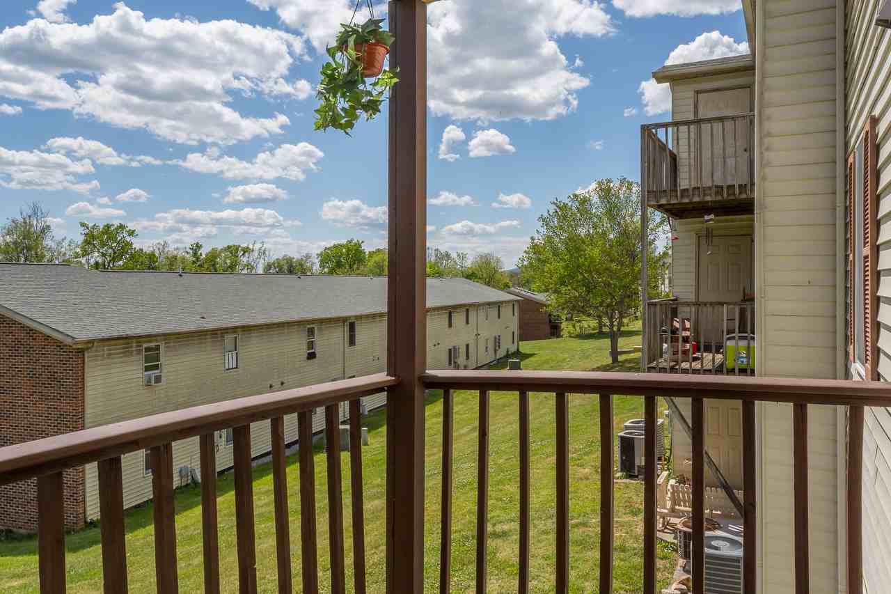 Elk Run Crossing - Photo 4 of 4