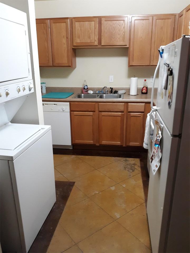 210 S Husband St #12 - Photo 3 of 4