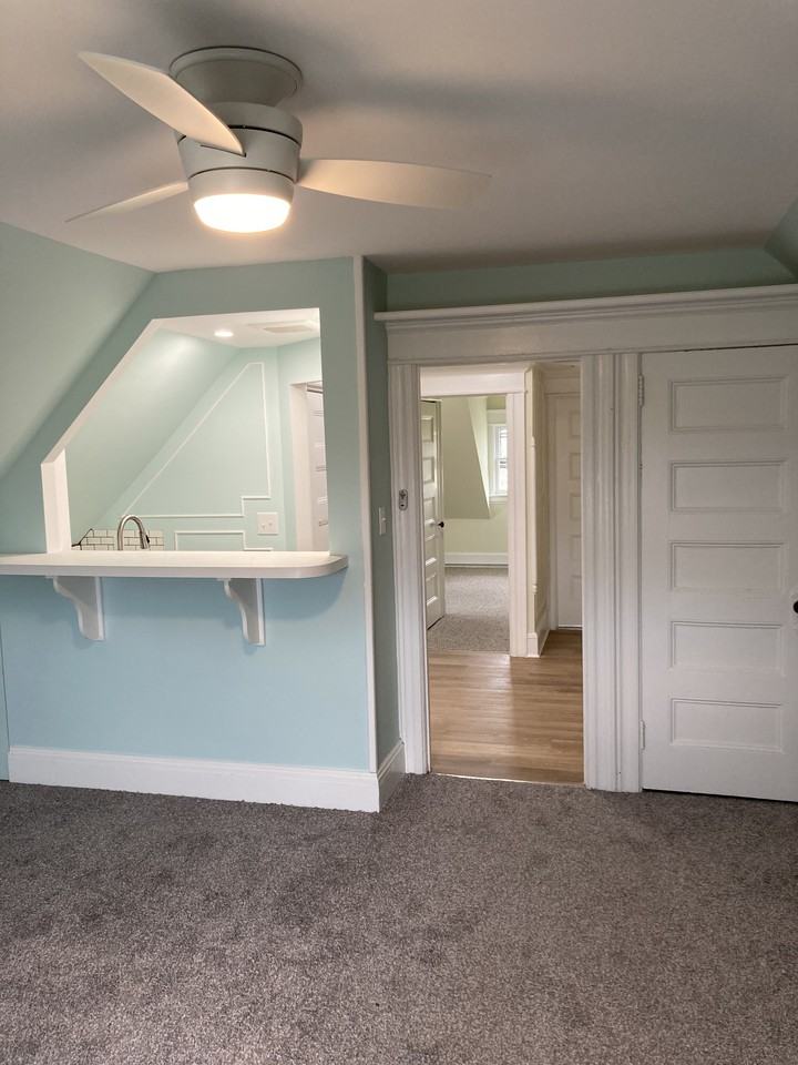 49 Maple Avenue - Photo 2 of 8