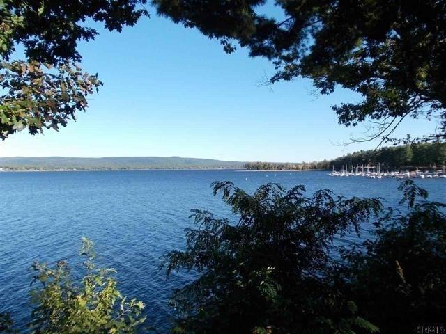 229 Houseman St - Photo 2 of 2