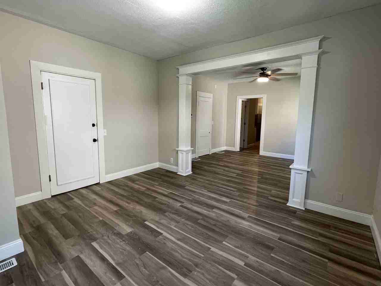 2720 Dupont Ave S #1 - Photo 4 of 19