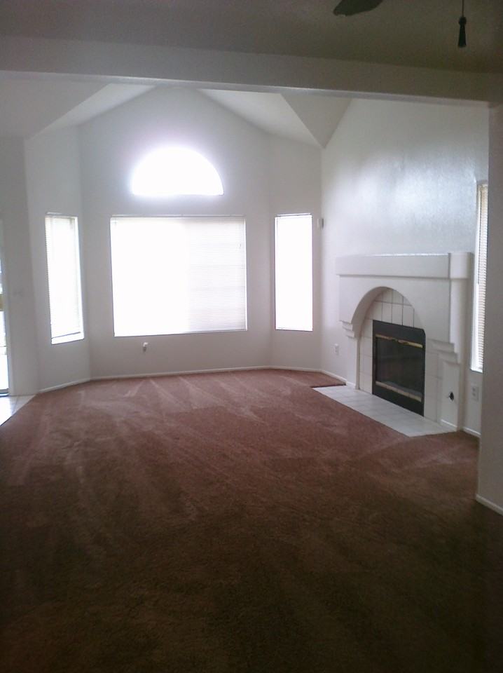 1151 Sycamore Ln - Photo 3 of 6