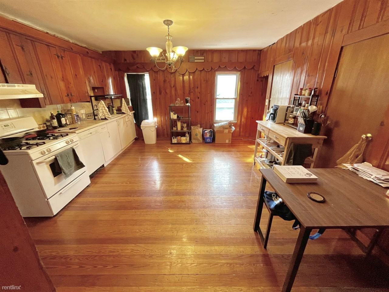 44 Benton Rd - Photo 2 of 7