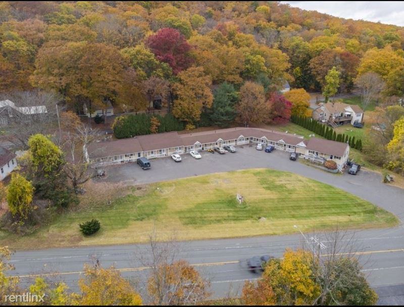 187 West St - Photo 2 of 5