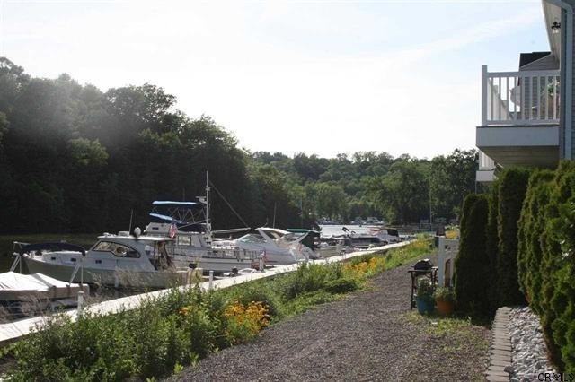 19 Marina Dr - Photo 2 of 23