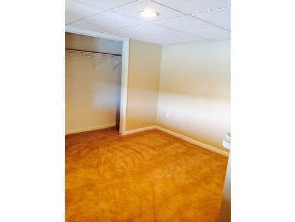 16 Round Hill Rd - Photo 3 of 13