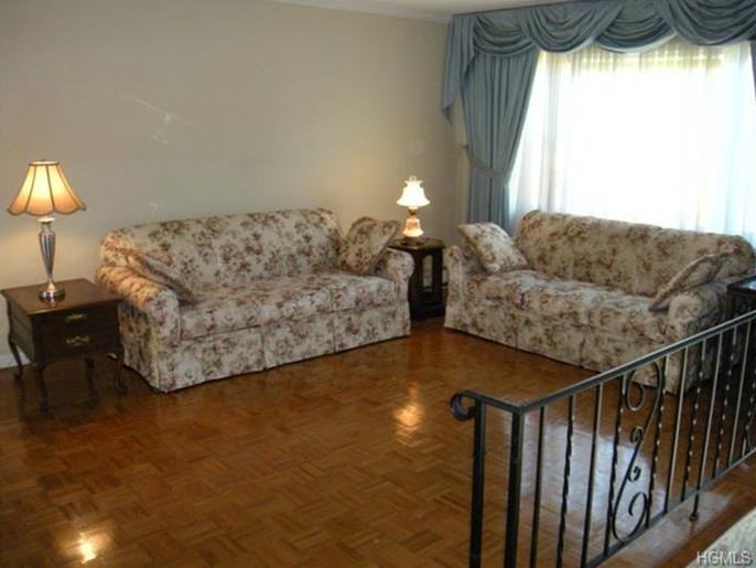 15 Farmstead Rd - Photo 2 of 25