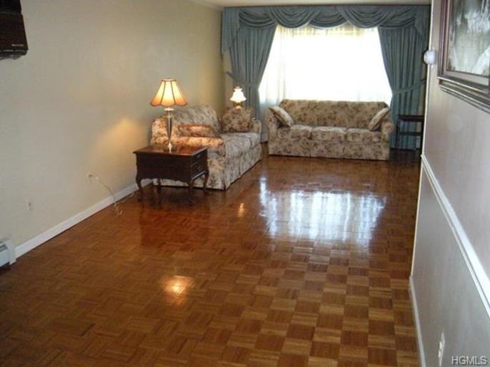 15 Farmstead Rd - Photo 3 of 25