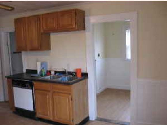 123 Tarrytown Rd #127 - Photo 2 of 3