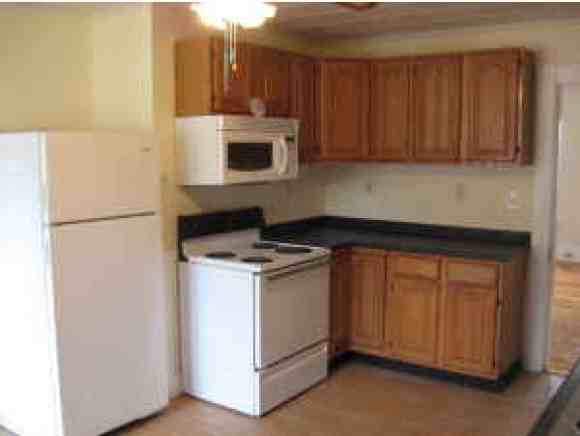 123 Tarrytown Rd #127 - Photo 3 of 3