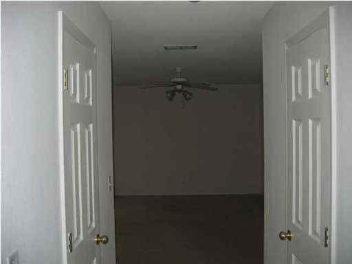 4045 Buttonbush Dr - Photo 3 of 5