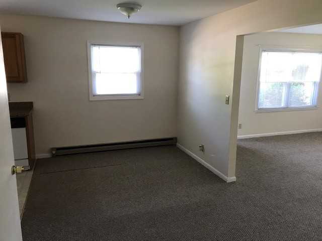 532 Vinton St - Photo 3 of 10