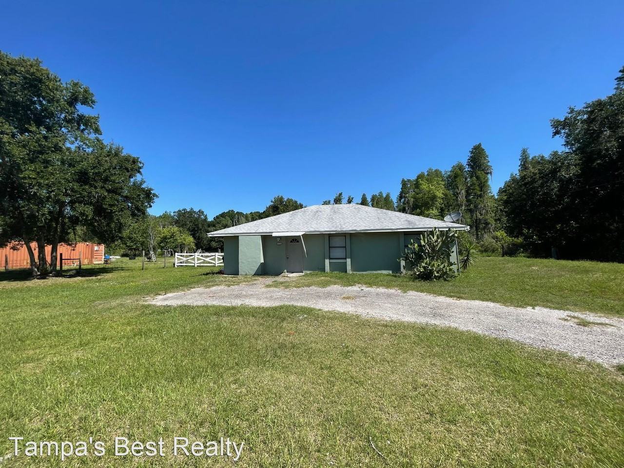 1805 Ranchland Dr - Photo 3 of 3